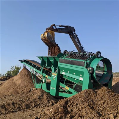 Le apparecchiature personalizzate possono essere adattate a diversi ambienti ...